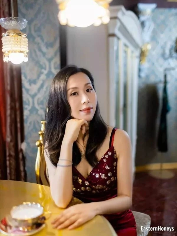 ChenQin Profile image 2