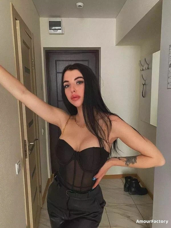 Maria Profile image 2