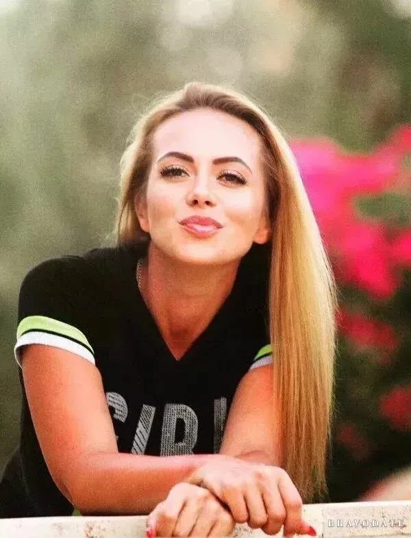 Natalia Profile image 4