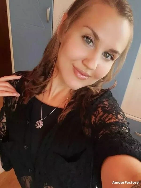 Lyudmila Profile image 2