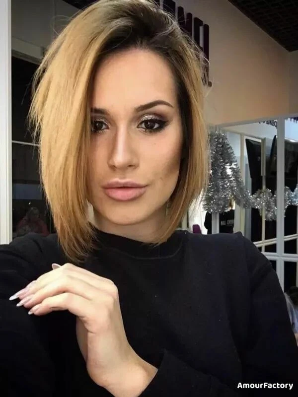 Victoria Profile image 1