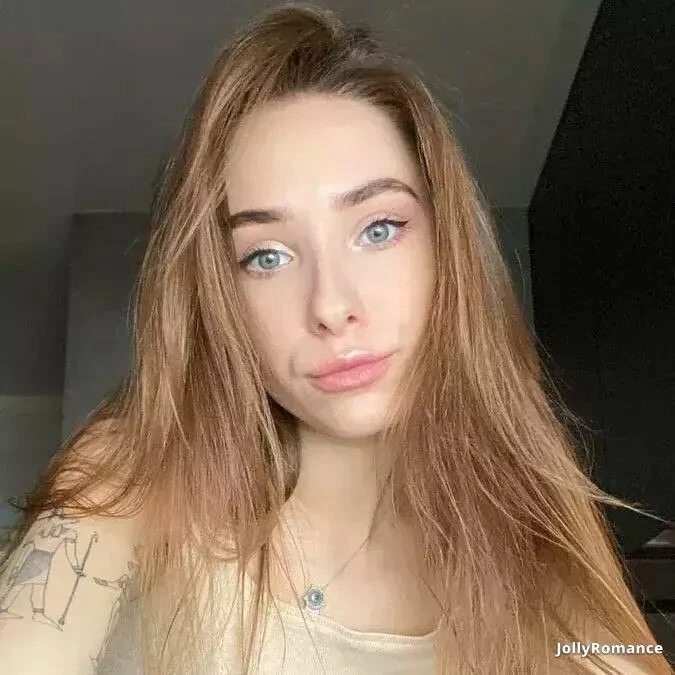 Vladlena Profile image 4