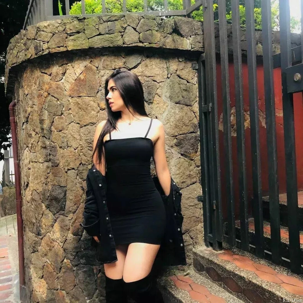 Laura Profile image 1