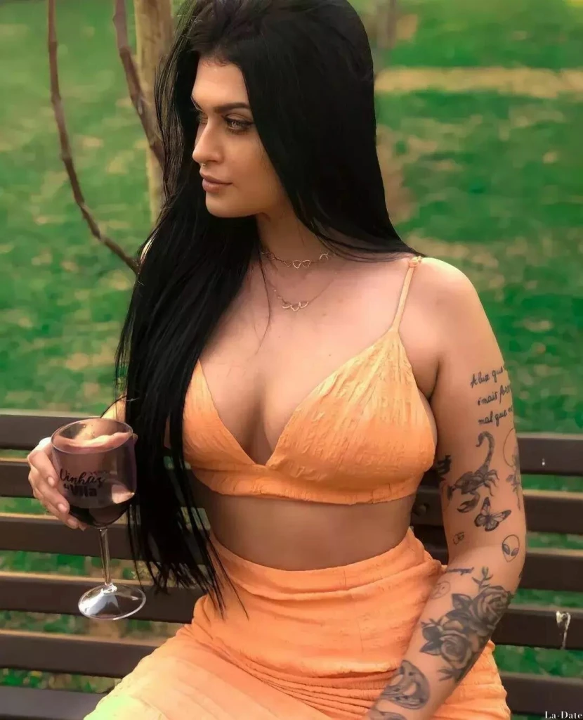 Fabiane Profile image 3