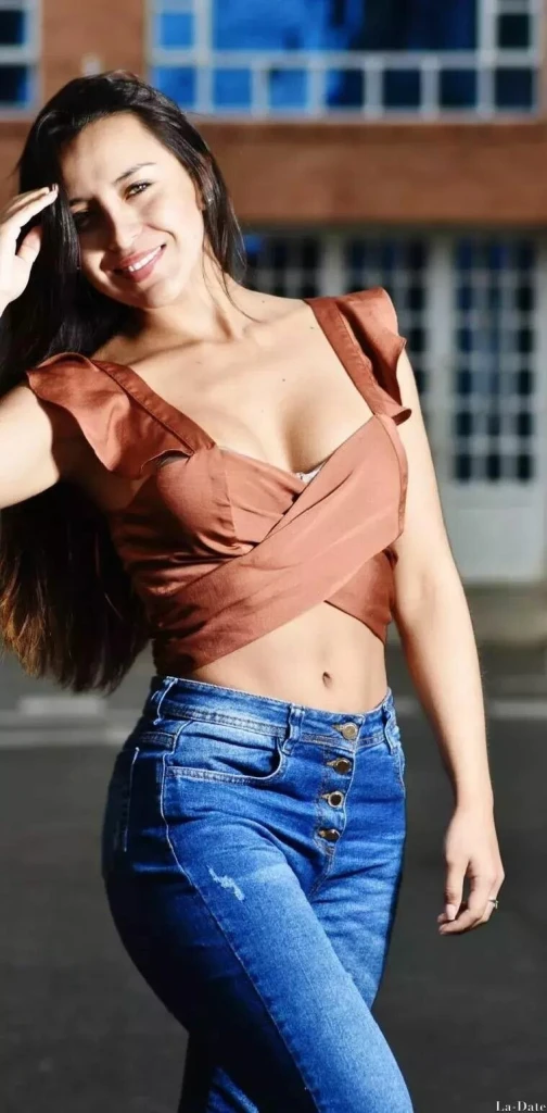 Mercedes Profile image 1