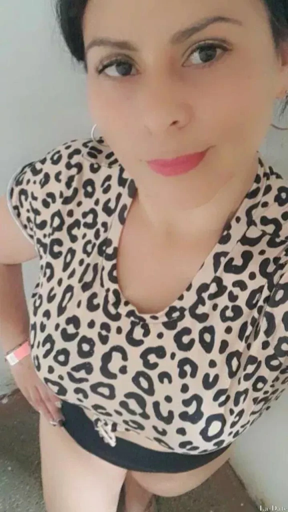 Natalia Profile image 1