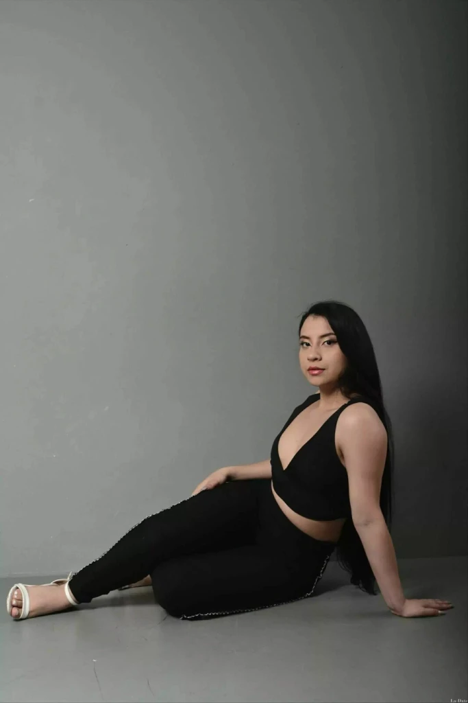 Fernanda Profile image 3