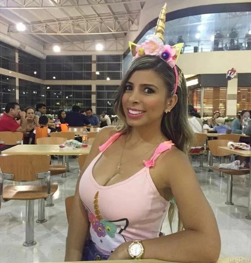 Natalia Profile image 2