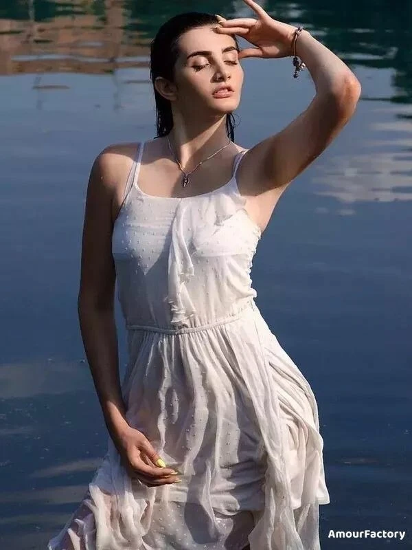 Roksolana Profile image 1