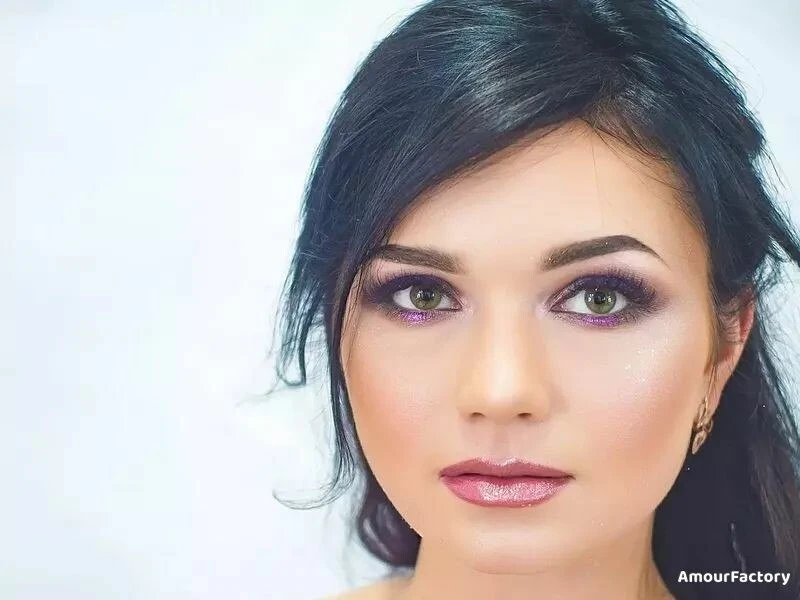 Oksana Profile image 1