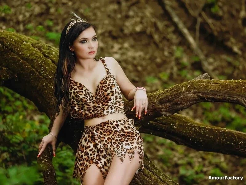 Oksana Profile image 2