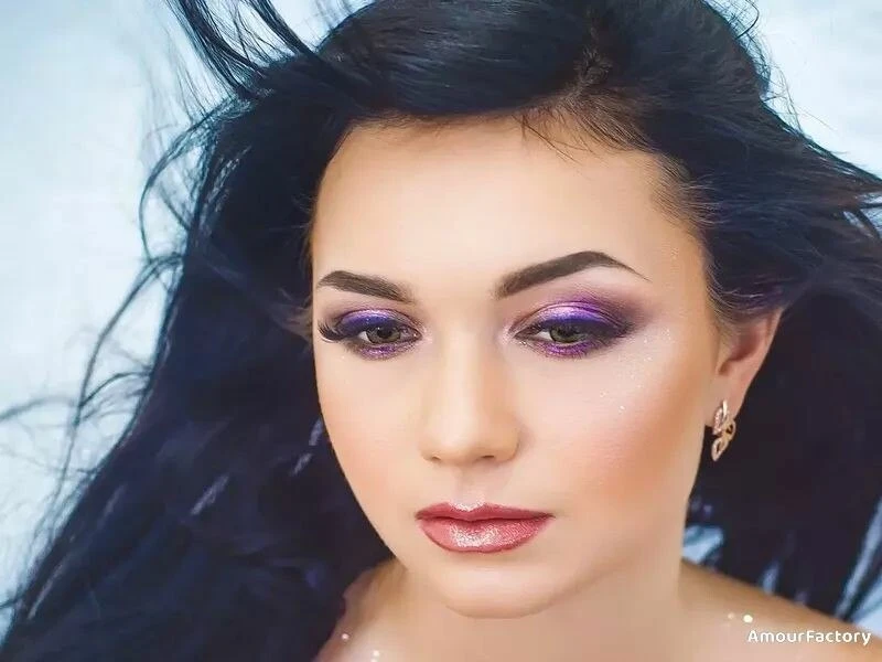 Oksana Profile image 4