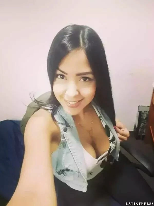 Ivani Profile image 4