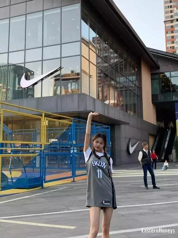 Dehui Zeng Profile image 1