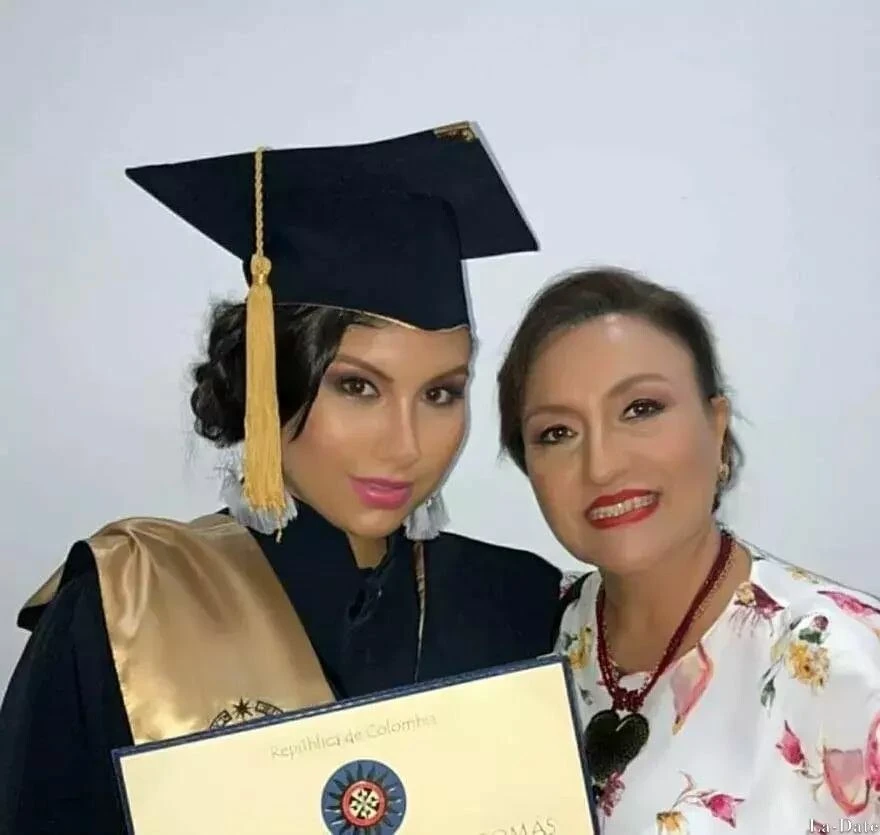 Luisa Profile image 1