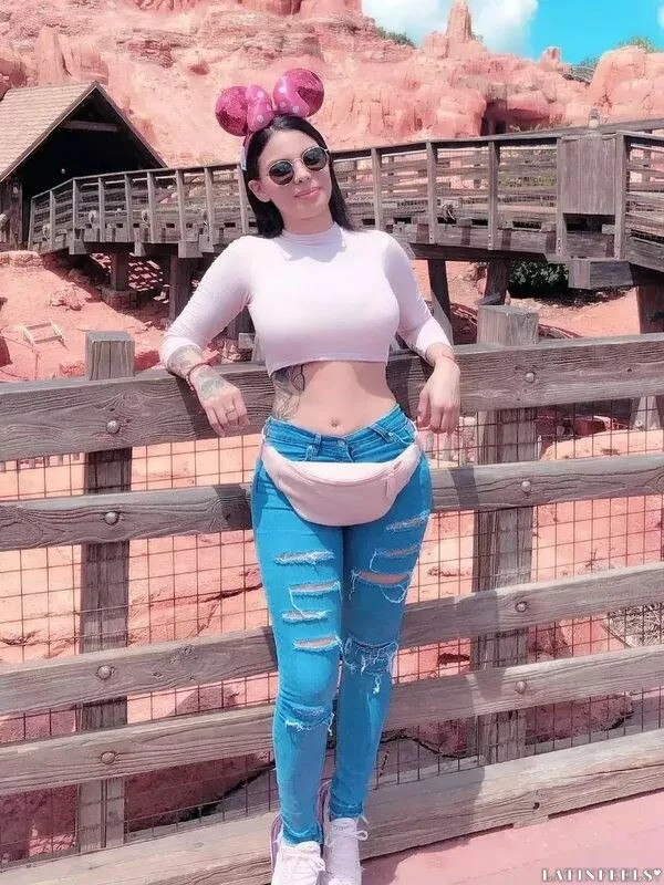 Evelyn Profile image 2