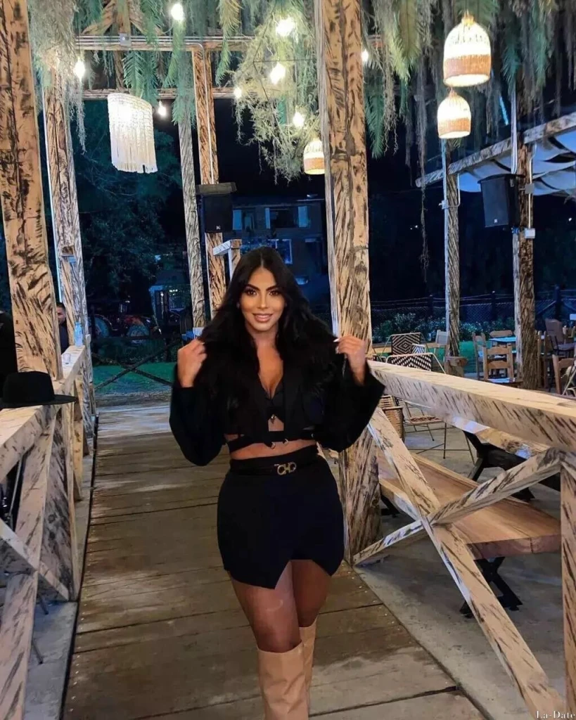 Jessica Profile image 2