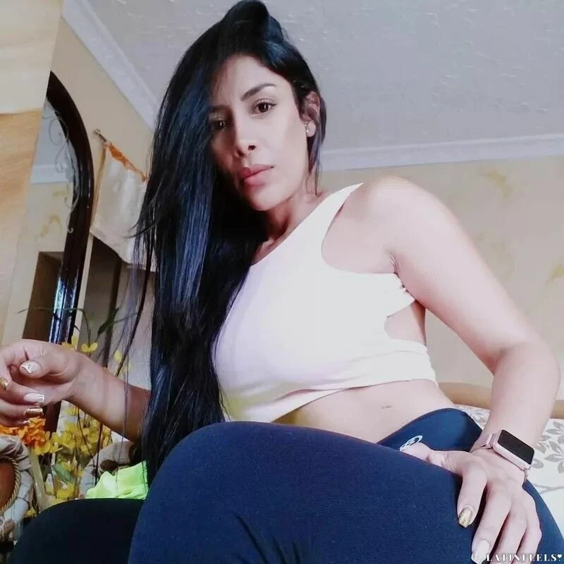 Yesica Profile image 3