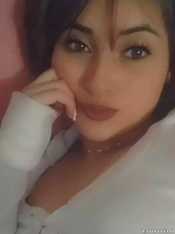 Daniela Profile image 2