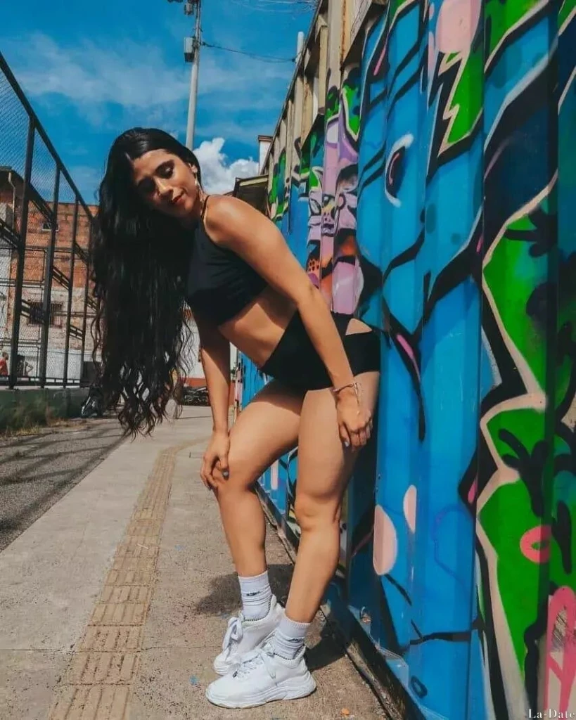 Mayret Profile image 4