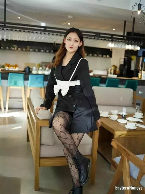 Ling Wang Profile image 3