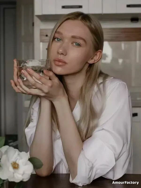 Ekaterina Profile image 3